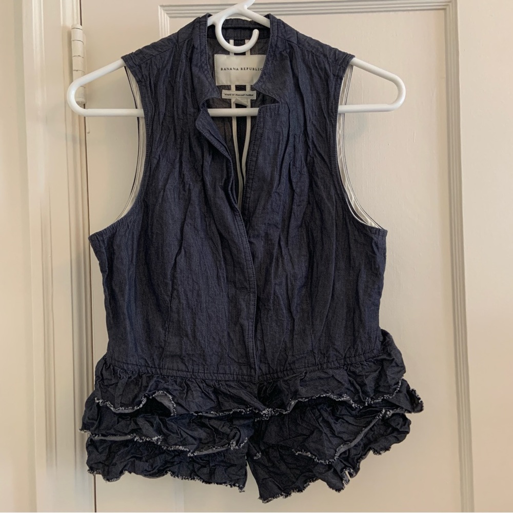 Banana Republic Navy Linen Ruffle Romper – Sleeveless Vintage-Inspired play suit